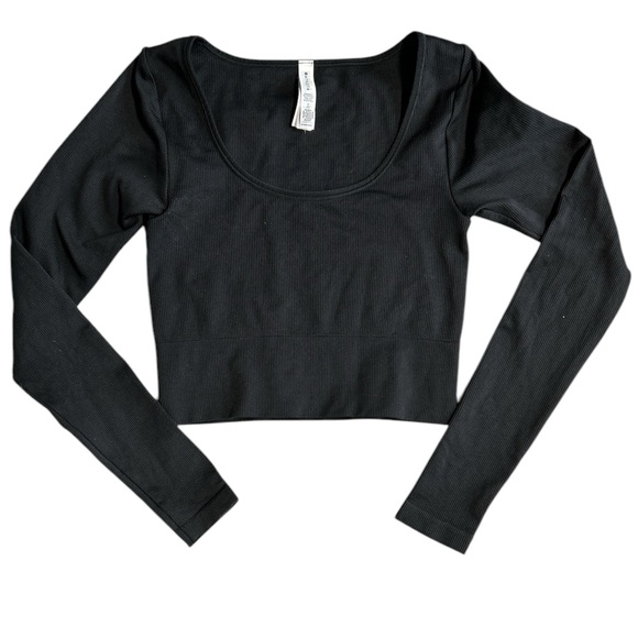 Athleta Tops - Athleta crop top